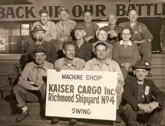 1942 Joe Hansen&amp;shipyard2